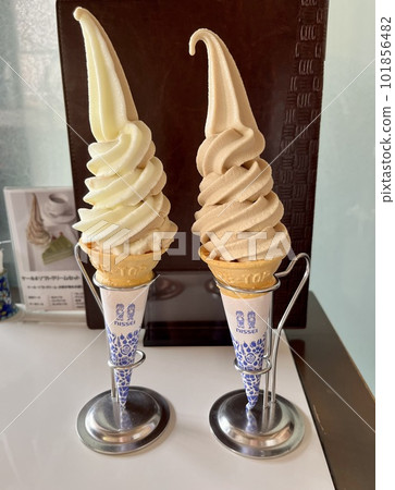 湯之川溫泉特產咖啡室香草摩卡冰淇淋<北海道函館市> 101856482