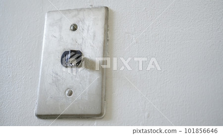 10A power switch 10A power switch 101856646