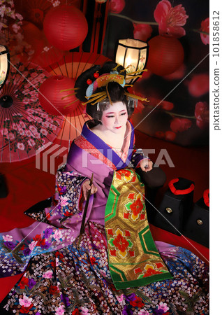 日本女性的花魁體驗、和服變身攝影、和服體驗、觀光地的遊玩體驗活動 101858612