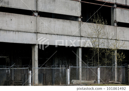 Old abandoned concrete building Old abandoned concrete building 101861492