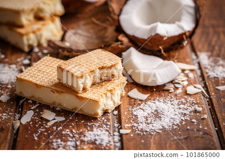 Homemade chocolate wafers 101865000