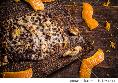 Moskauer brittle cake 101865843