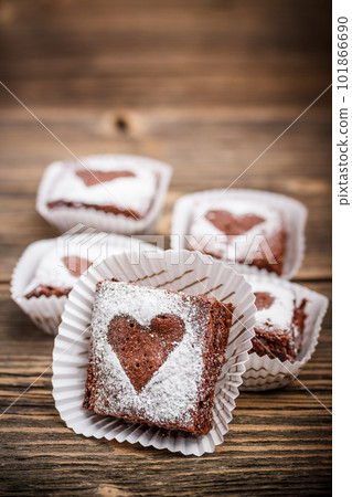 Brownies Brownies 101866690