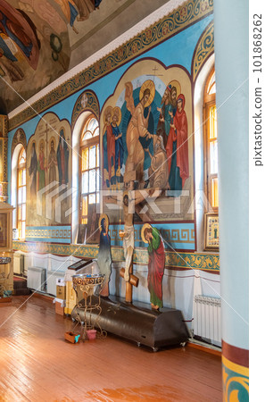 SHYMKENT, KAZAKHSTAN - JANUARY 24, 2023: Crucifixion of Jesus Christ in the Church of Our Lady of Kazan SHYMKENT, KAZAKHSTAN - JANUARY 24, 2023: Crucifixion of Jesus Christ in the Church of Our Lady of Kazan 101868262