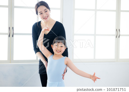 兒童芭蕾課 兒童芭蕾課 101871751