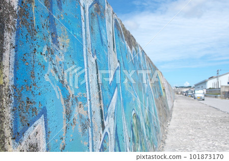 graffiti graffiti 101873170