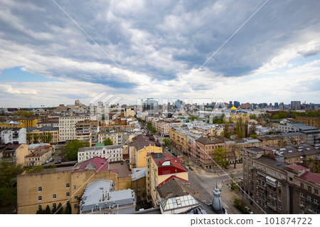 Kyiv, Ukraine - April 24, 2023: The streets of Kyiv city and the St Volodymyr's Cathedral. Kyiv, Ukraine - April 24, 2023: The streets of Kyiv city and the St Volodymyr's Cathedral. 101874722