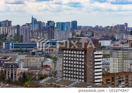 Kyiv, Ukraine - April 24, 2023: The streets of Kyiv city. 101874847