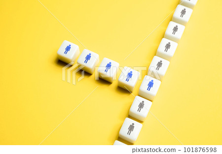 Selection of a team member from a variety of options for those who wish to. Hiring the right employee among many candidates. Recruitment of personnel on labor market competition. Best fit for the role 101876598