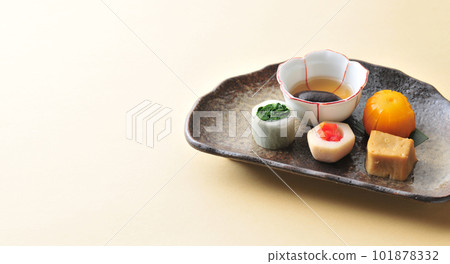 Japanese food, kaiseki cuisine image (copy space) 101878332