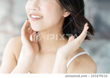 Young women's skin care Young women's skin care 101879510