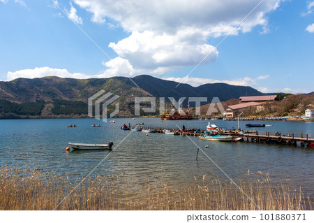 Scenery around Lake Ashinoko and Togendai Port Scenery around Lake Ashinoko and Togendai Port 101880371