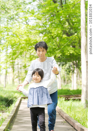 grandson and grandma portrait grandson and grandma portrait 101881034