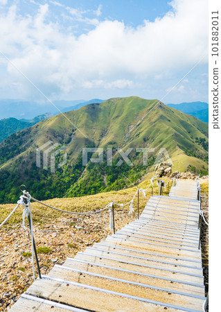 春天的劍山登山(劍山~大井次郎) 春天的劍山登山(劍山~大井次郎) 101882011