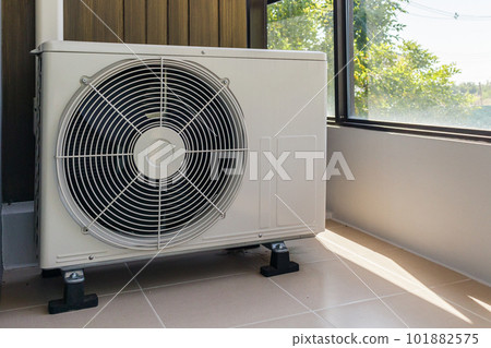 Air condition outdoor unit compressor install outside the house 101882575