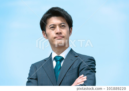 Blue sky and businessman Blue sky and businessman 101889220