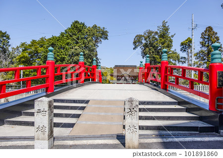 Bridge to Tosho Daigongen Iga Hachimangu Shrine (Okazaki City, Aichi Prefecture) Bridge to Tosho Daigongen Iga Hachimangu Shrine (Okazaki City, Aichi Prefecture) 101891860