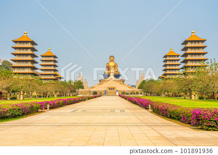 Taiwan Kaohsiung Fo Guang Shan Buddha Memorial Hall 2023 101891936