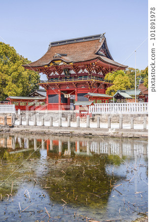 東正大權現伊賀八幡宮（愛知縣岡崎市）隨神門 101891978