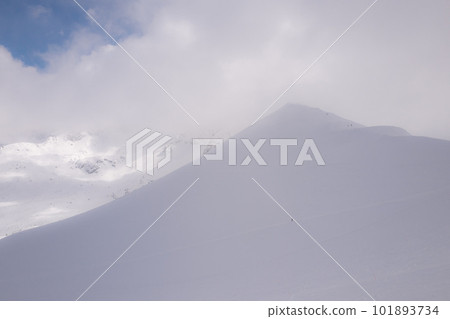 people climb to the top of Tatra mountain, Zakopane Poland 101893734