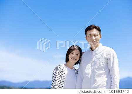 男女情侶青空 101893743