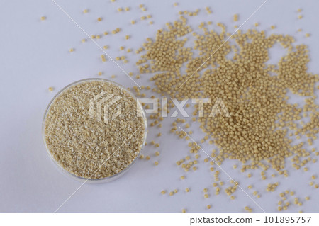 Gluten-free amaranth flour on a white background 101895757