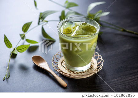 Cold matcha latte Cold matcha latte 101902850