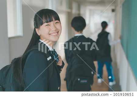 上學途中 初中生 中學生 101910651