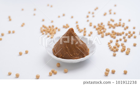 Soybeans and Miso｜Koji Miso Image 101912238