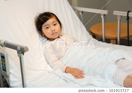 女孩住院治療 101913727