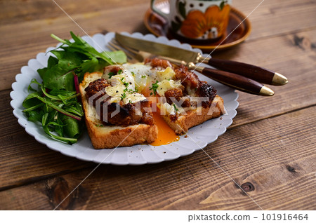 炸雞芝士蛋吐司 炸雞芝士蛋吐司 101916464