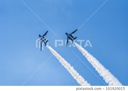 宮城縣東松島市松島空軍基地的藍天與藍色動力 101920015