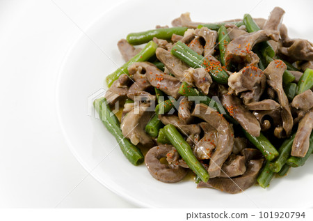 Stir-fried Pork Heart and Green Beans Stir-fried Pork Heart and Green Beans 101920794