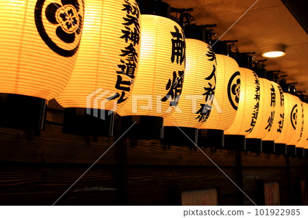 大阪北區 Roten 神社 (Ohatsutenjin) 的燈籠 大阪北區 Roten 神社 (Ohatsutenjin) 的燈籠 101922985