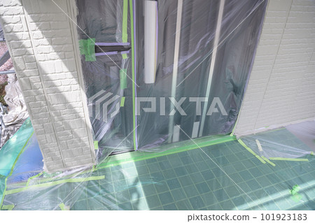 State of house renovation Curing for exterior wall painting 101923183