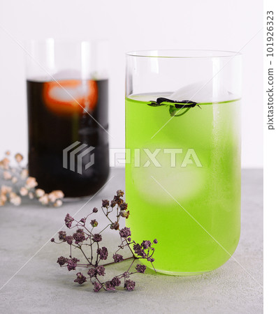 Refreshing green and cherry summer drinks 101926323