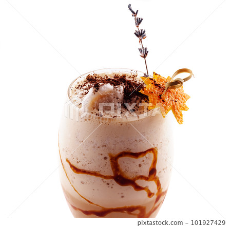 Glasses of coffee cocktail on white background 101927429