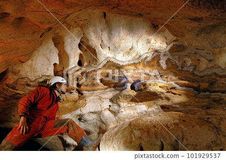 Geological formations in a cave Geological formations in a cave 101929537