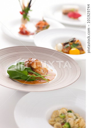 Course meal/wedding meal 101929744