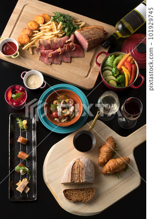 Course meal/wedding meal 101929745