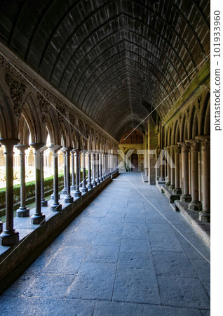 Wooden ceiling of the cloister of Mont Saint-Michel Abbey Wooden ceiling of the cloister of Mont Saint-Michel Abbey 101933960