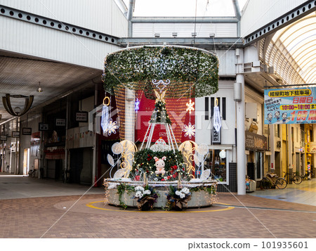 【東新町商店街】跨年夜的號角噴泉廣場 101935601