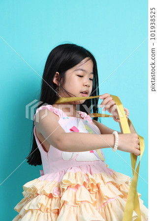 Cute Asian Girl 101938525