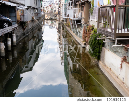 [贊岐高速公路]佐古川沿岸的街景 101939123