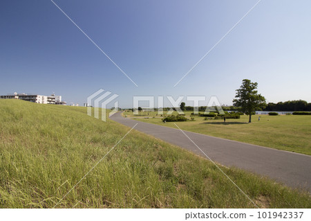 Scenery around Edogawa 101942337