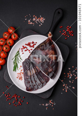 Delicious smoked or cured mahan horse meat sausage with spices and herbs Delicious smoked or cured mahan horse meat sausage with spices and herbs 101948471