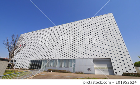 Ishikawa Prefecture Kanazawa Umimi Mirai Library 101952624