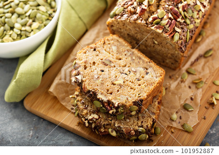 Healthy gluten free banana bread 101952887