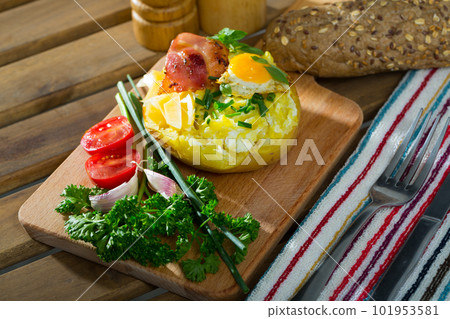 Delicious baked farci potato with cheese 101953581