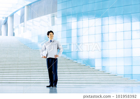 承包商男性工作 101958392